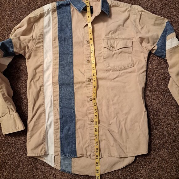 Vtg Wrangler Western long-sleeve Pearl-Snap Denim Shirt in Colorblock Pattern - Picture 4 of 5